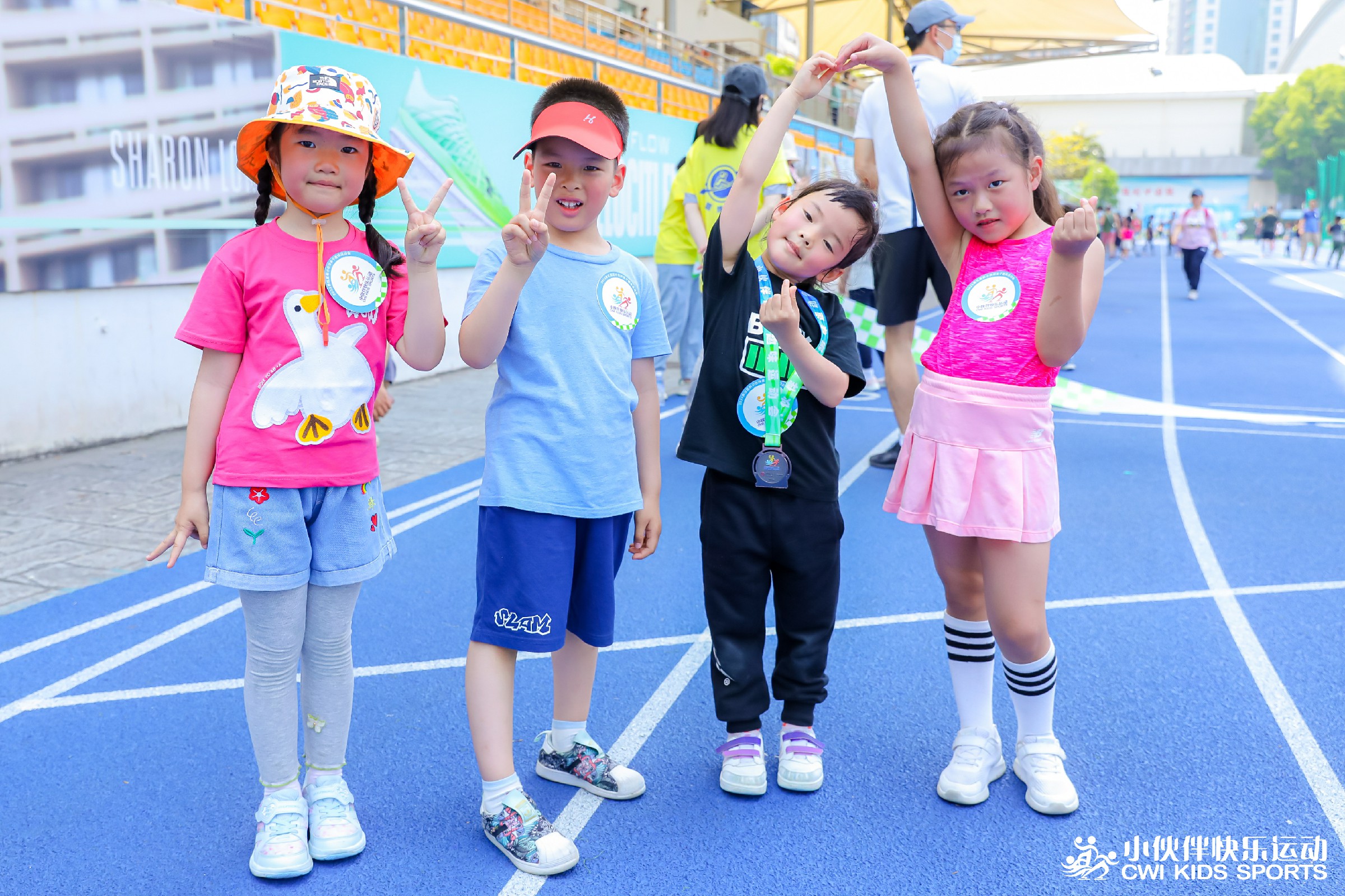 1688366109520200.jpg 853A3782_27462004~1.jpg